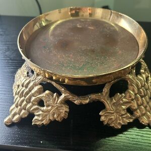 Ornate Gold Grapevine Display Stand